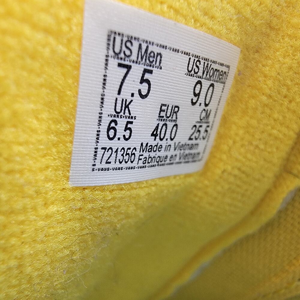 Vans Sk8-Hi Lisa Simpson For President Purple & Yellow Women 9/ Men 7.5 Sneakers - Picture 5 of 14